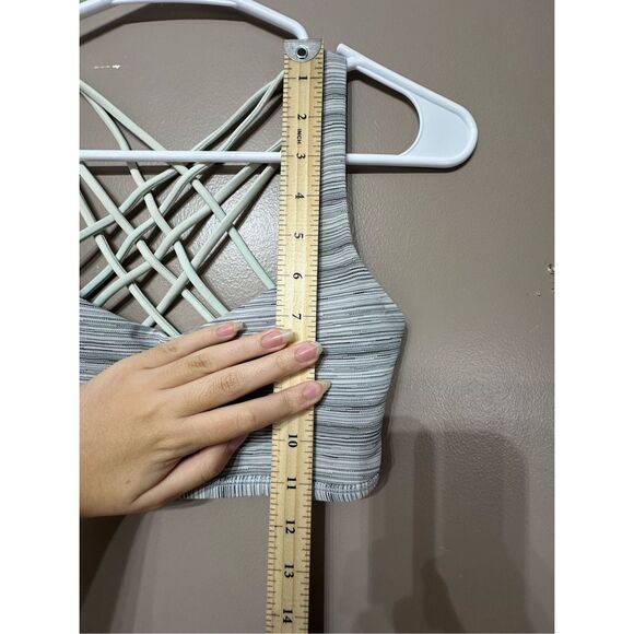 NWOT Lululemon Free To Be Wild *Light Support Sports Bra Size 6US - Picture 6 of 10